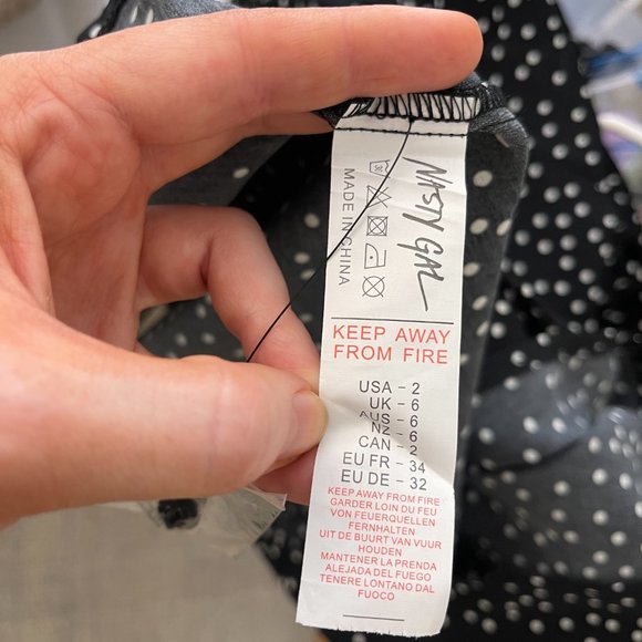 Nasty Gal It's Slit to be Square Polka Dot Maxi Dress NWT Size 2 - Picture 10 of 12